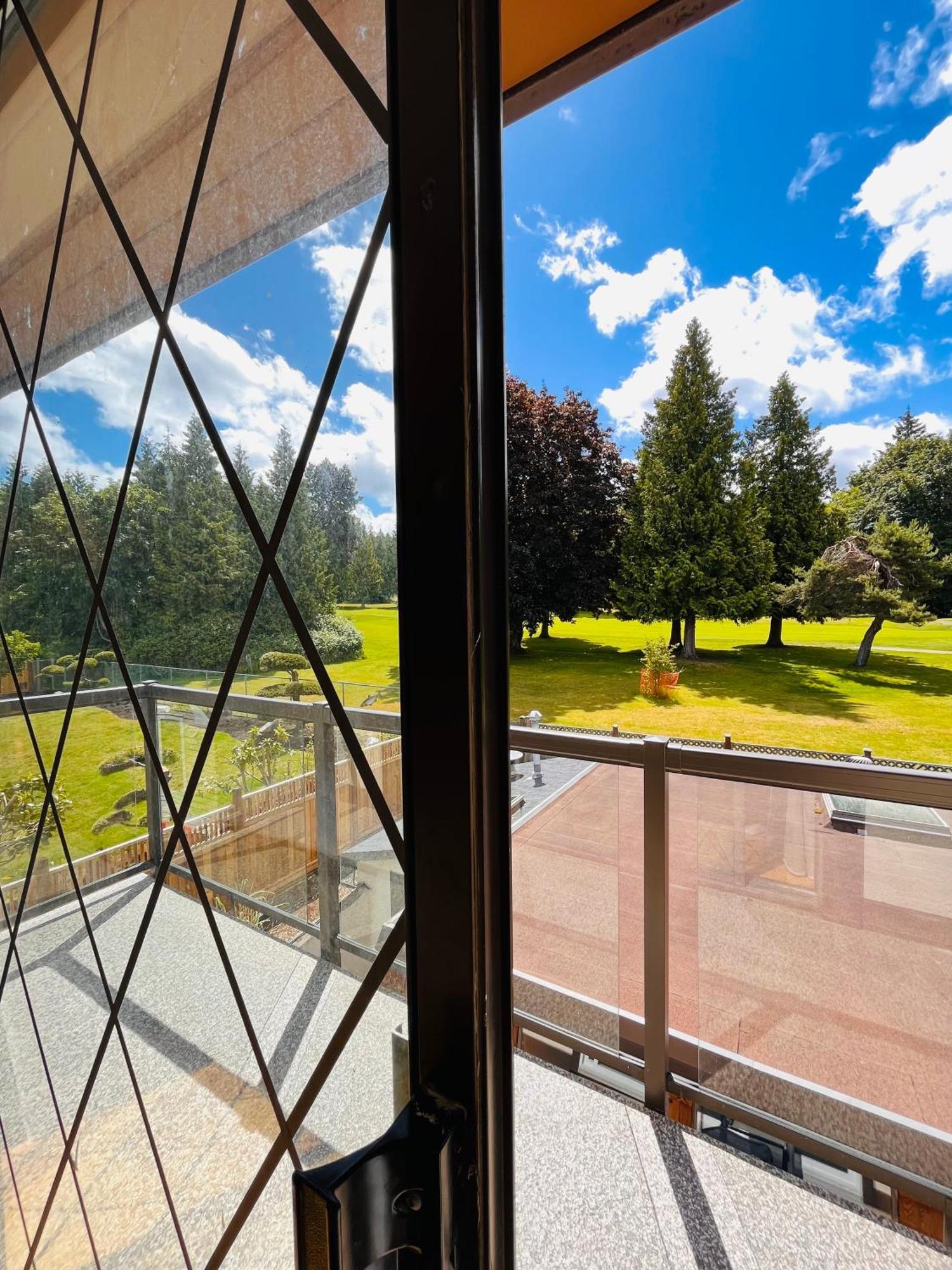Oceanside Manor - Fancy Room - Golf Course & Beach View Qualicum Beach Exterior foto