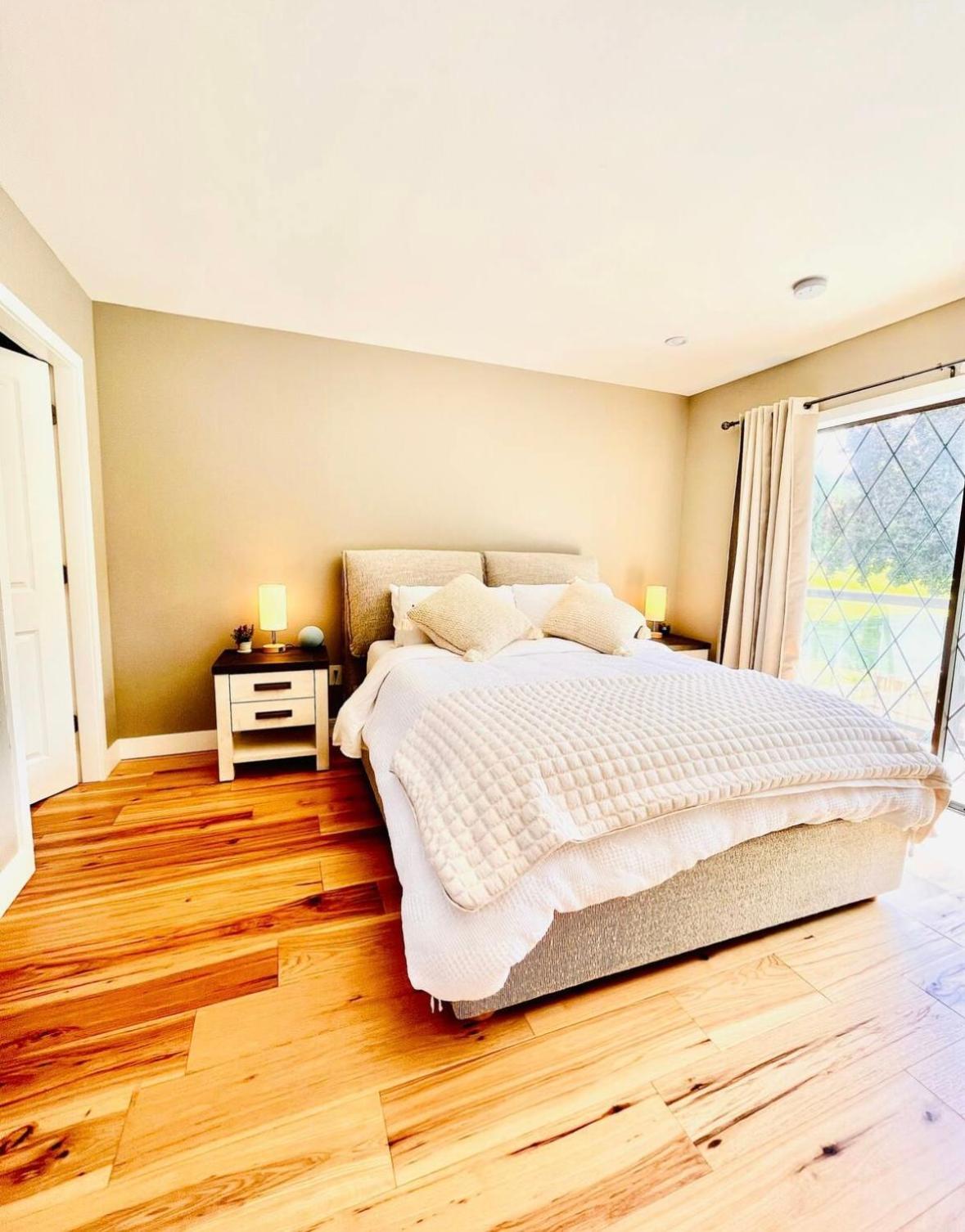 Oceanside Manor - Fancy Room - Golf Course & Beach View Qualicum Beach Exterior foto